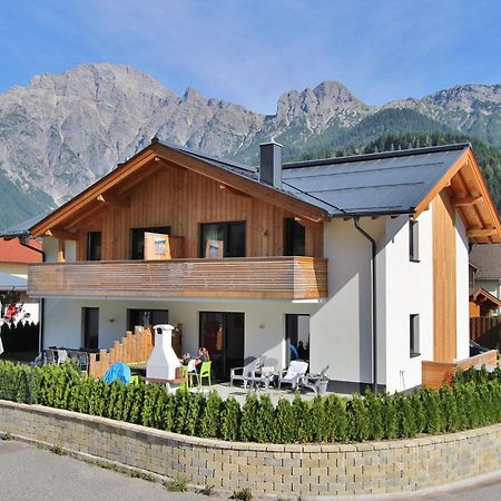 Modern Holiday Home In Leogang With Private Sauna Exteriör bild